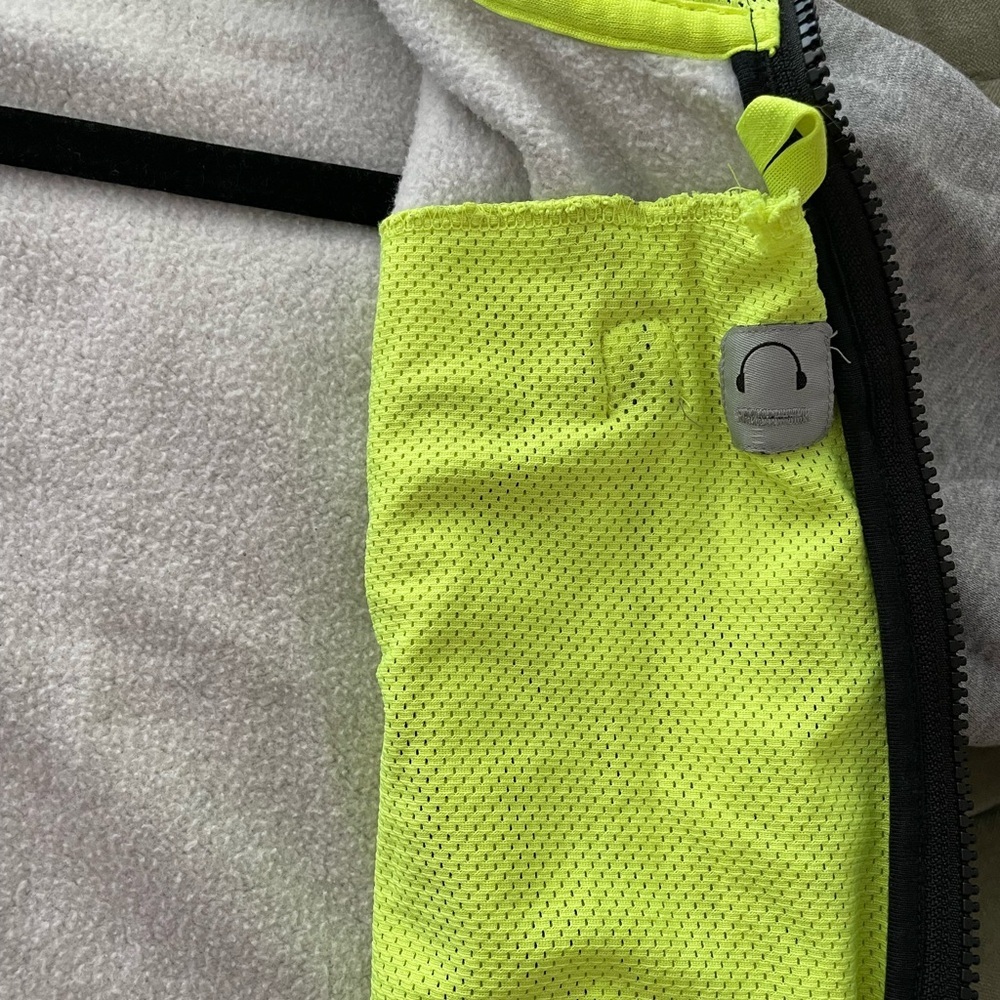 Nike Colorblock Tech Hoodie, black and grey with neon accents, men’s medium - Picture 5 of 7